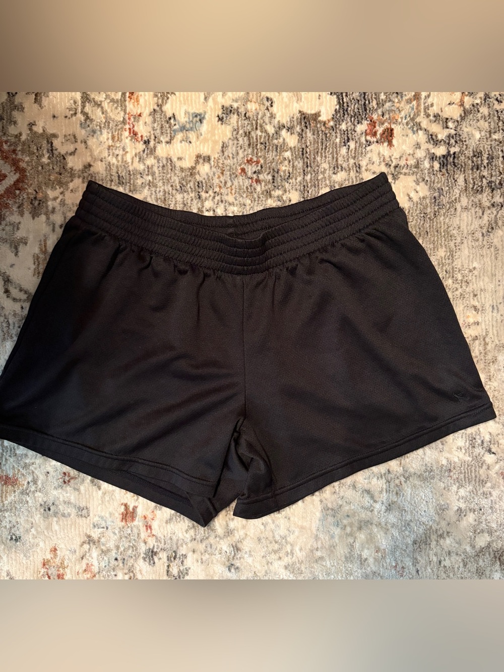 Medium Shorts
